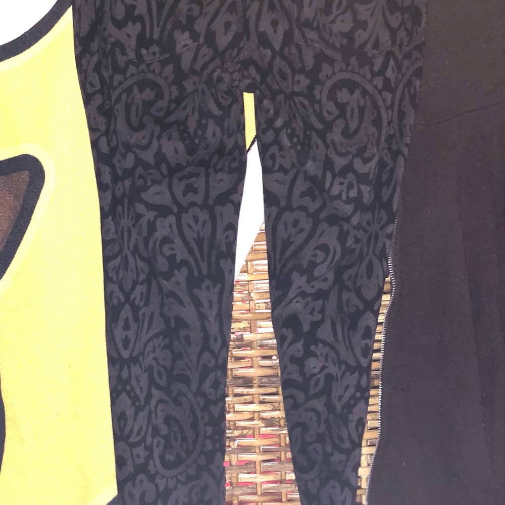 Black & Grey Printed Jeggings